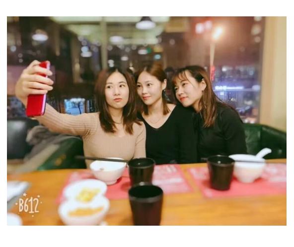 [CÓ SẴN] Áo Len Lông Cừu Cổ Tim Mềm Mại