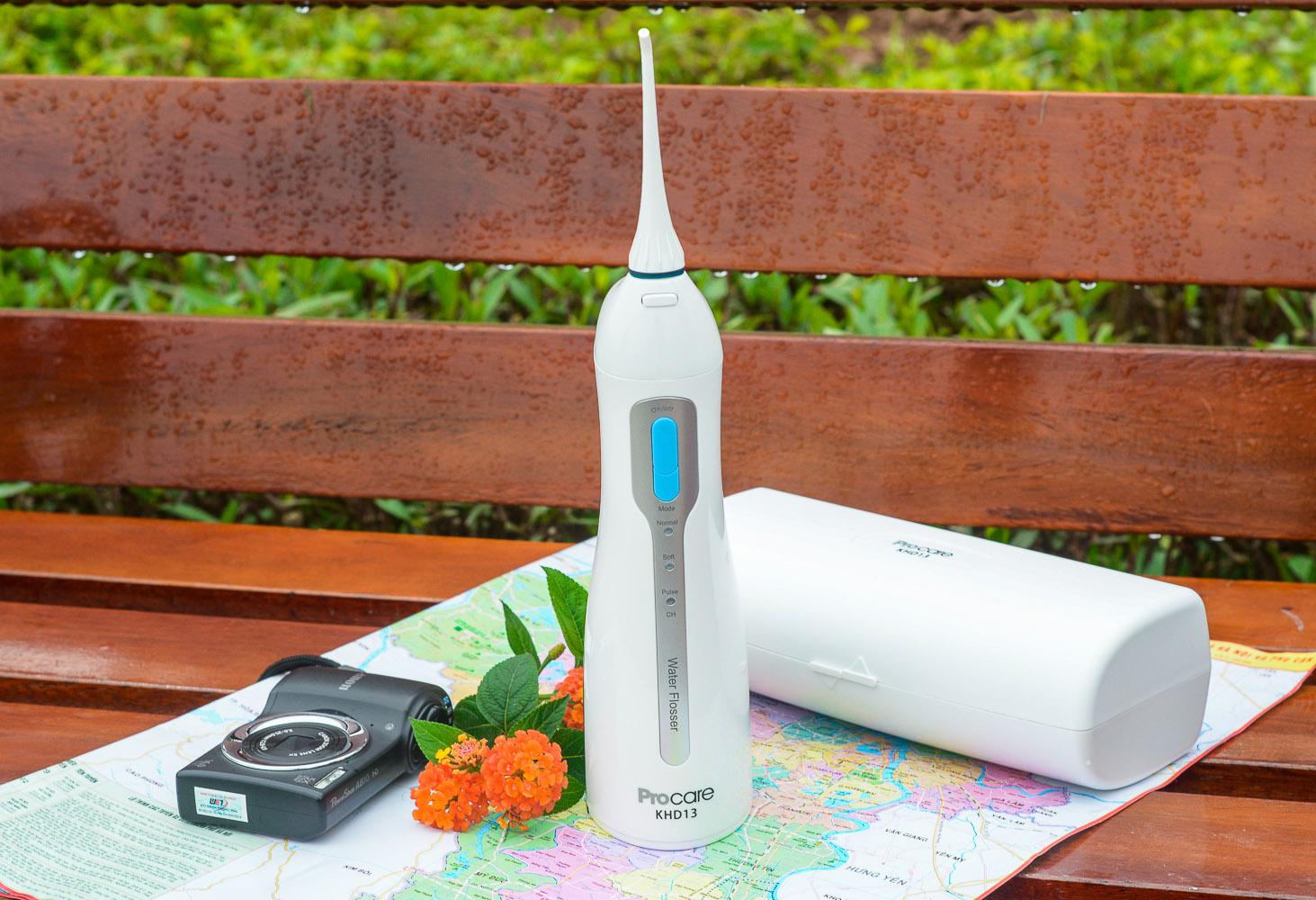 Máy tăm nước du lịch không dây Procare KHD13
