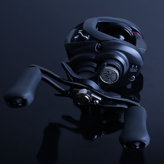 MÁY NGANG CÂU LURE DAIWA TATULA 100HSL
