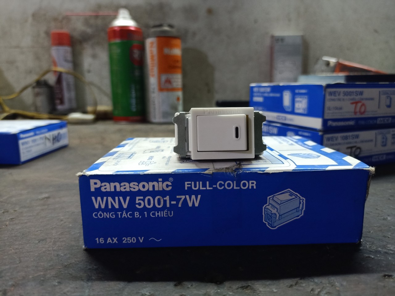 CÔNG TẮC 1 CHIỀU PANASONIC