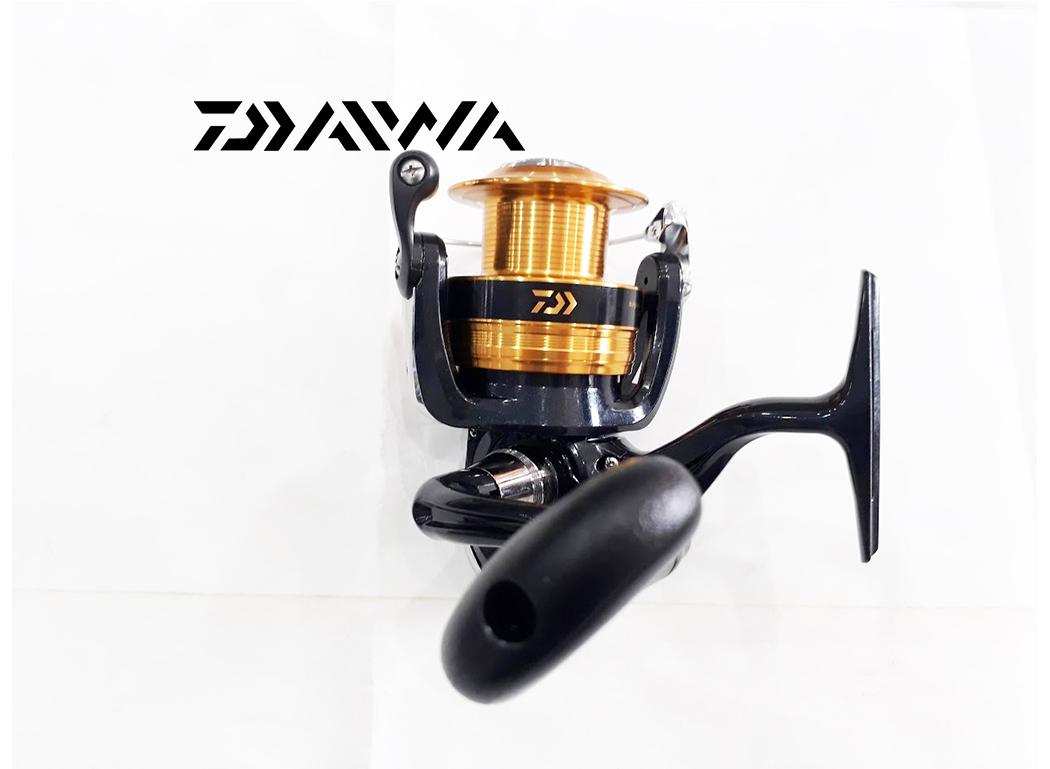 Máy Câu Cá Daiwa new SWEEPFIRE