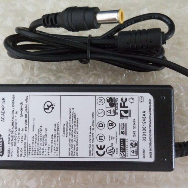Adapter Laptop - Sạc Laptop Samsung 14V - 3A
