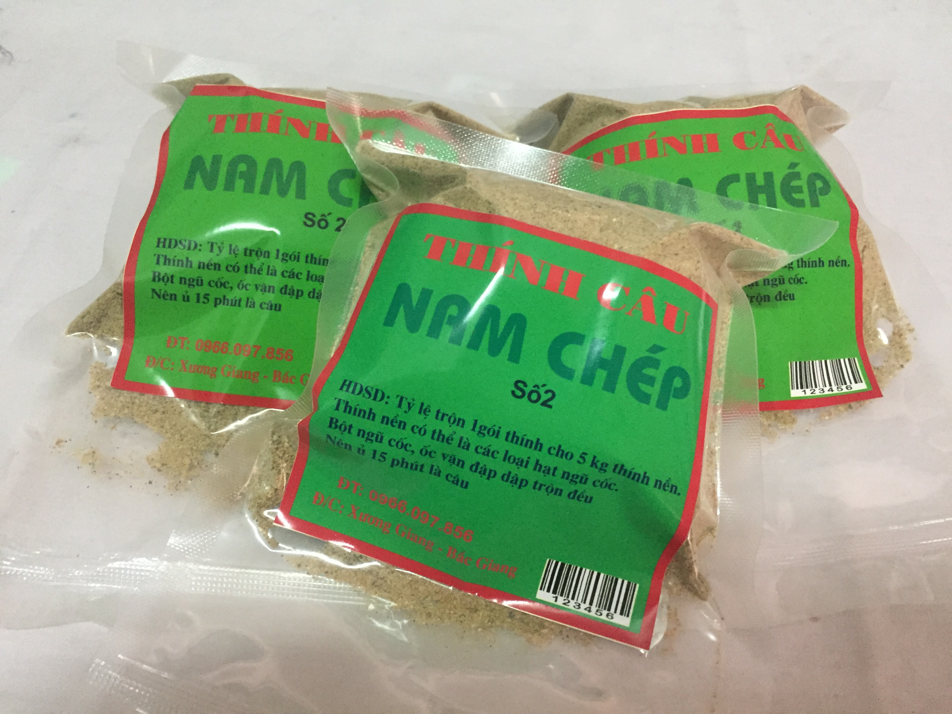 bộ 3 gói Thính câu nam chép số 2. thính câu chuyên dùng để câu cá trắm đen và các loại cá nước ngọt rất nhạy và hiệu quả.