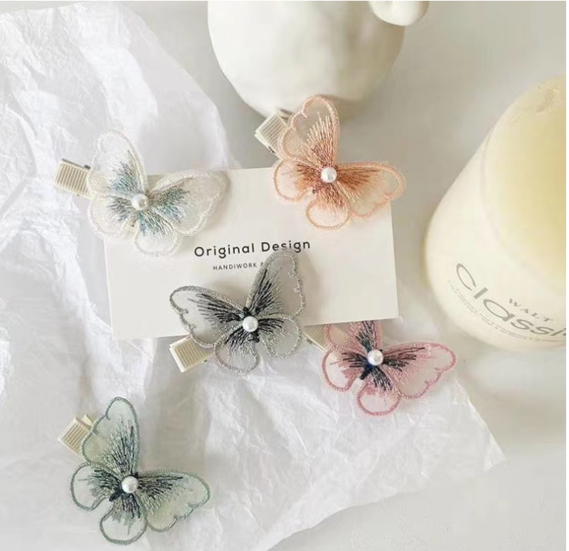 Set dây cột tóc bướm thêu xinh xắn handmade dễ thương cho bé gái, bạn gái phong cách Hàn Quốc/ gồm 1 dây cột tóc và 1 kẹp tóc hình bướm ( giao màu ngẫu nhiên)