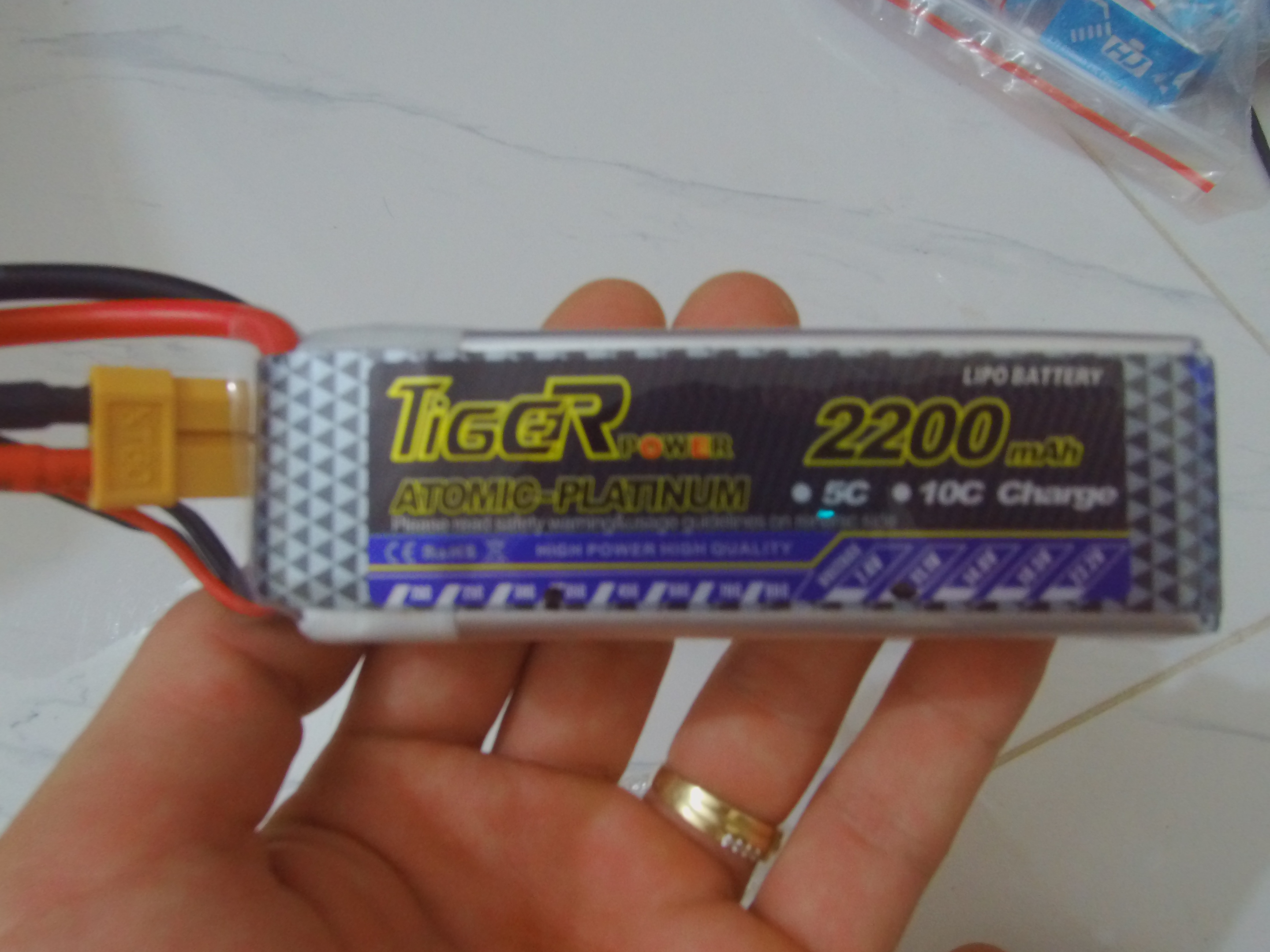 Pin Tiger LiPo 3S (11.1v) 2200mah 35C