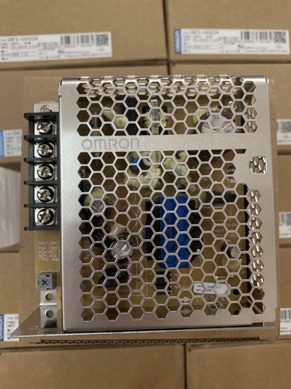 [HCM]Bộ nguồn omron S8FS-C03524