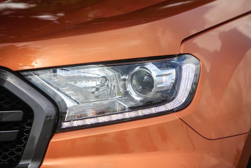 Đèn pha bi turbo 2018 hàng tháo xe còn zin (0349049352)