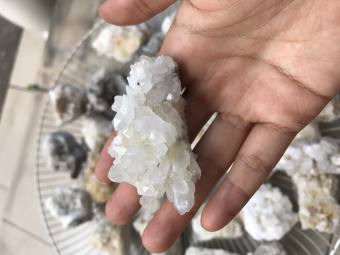 Đá thạch anh xanh Aventurine phong thủy mang may mắn sức khỏe hợp