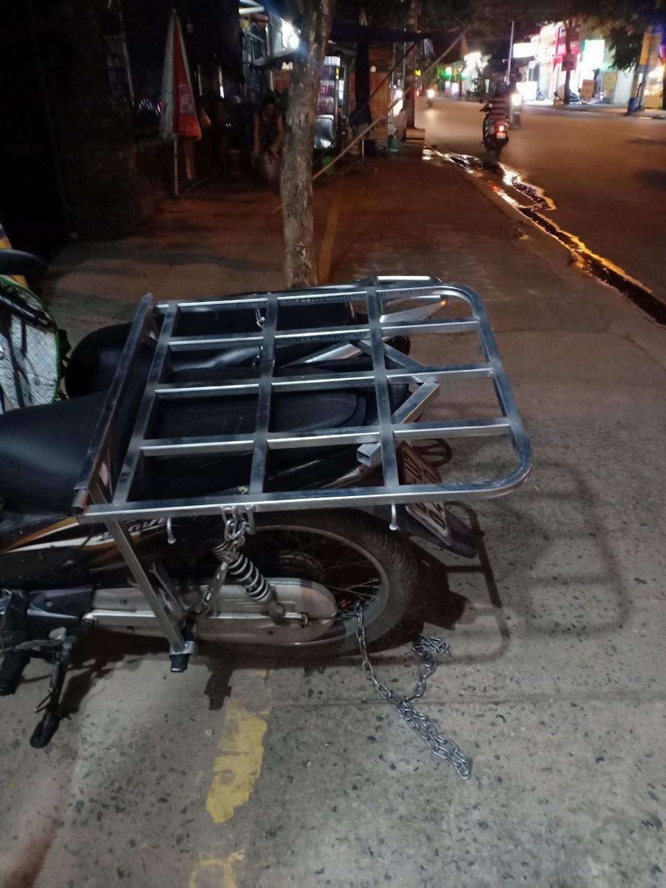 [HCM]Baga chở hàng thông minh cho xe số 68x56