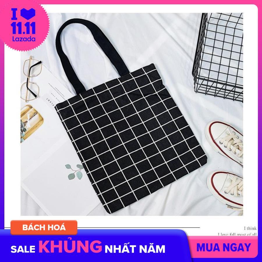 Túi tote caro đen