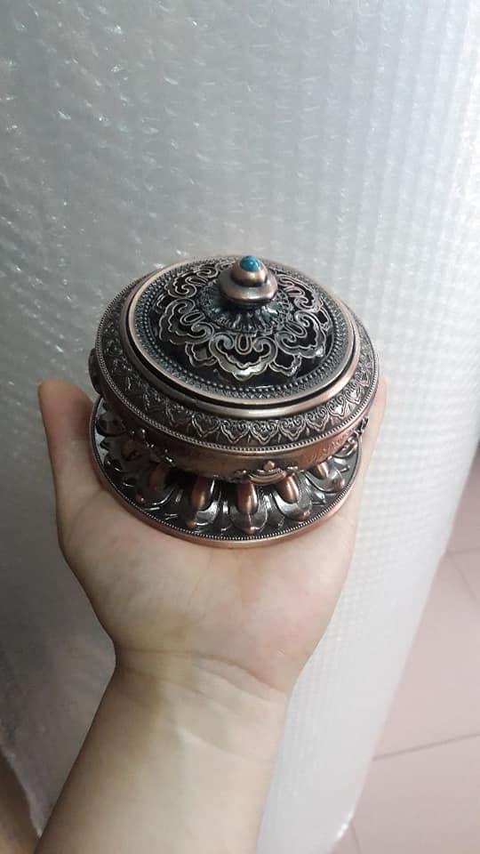 Lư trầm đồng mật tông