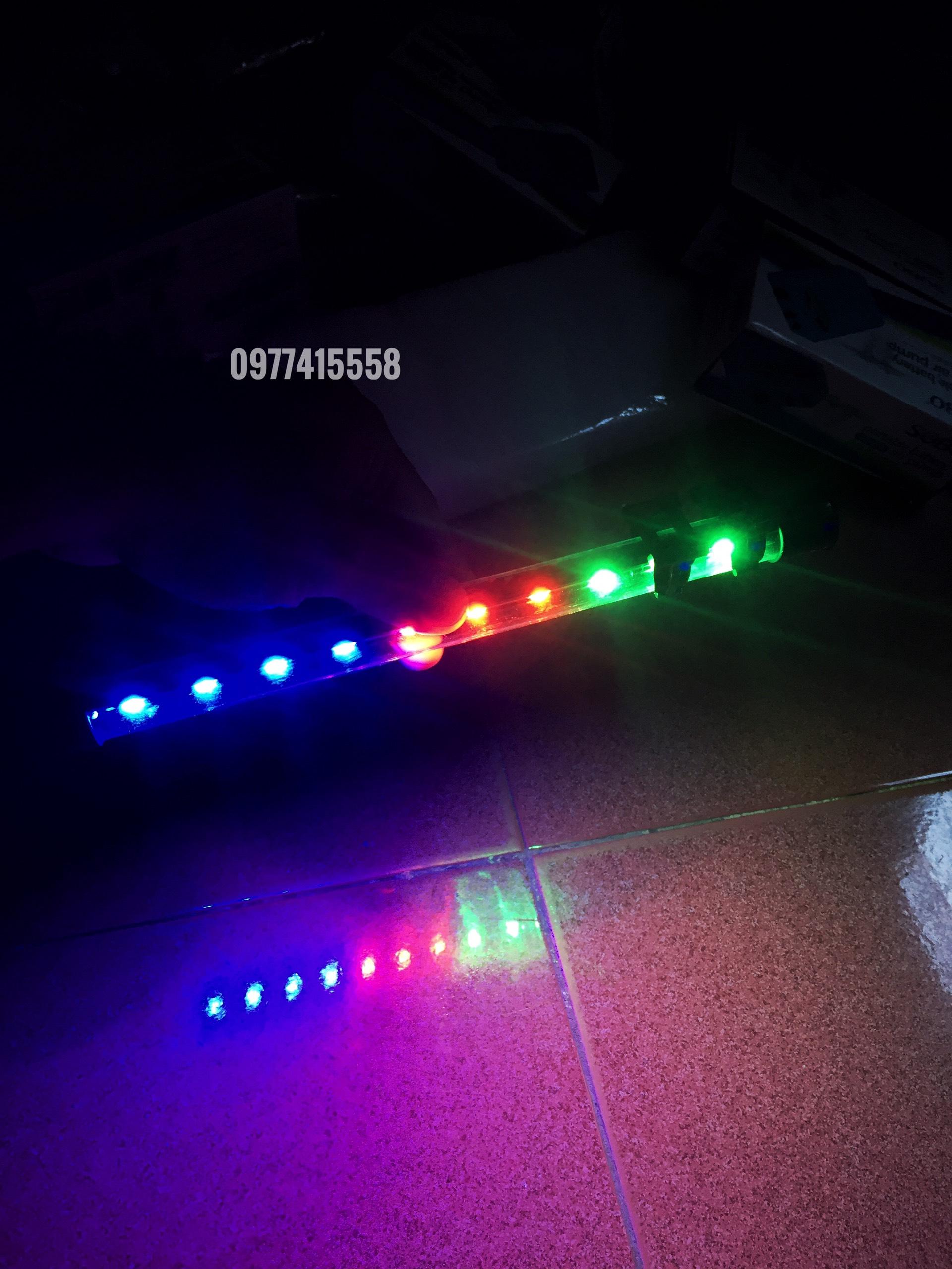 Đèn Led CAIBAO T4-30eLed dùng cho bể cá cảnh 30-40cm (ÁNH SÁNG 3 MÀU RGB)