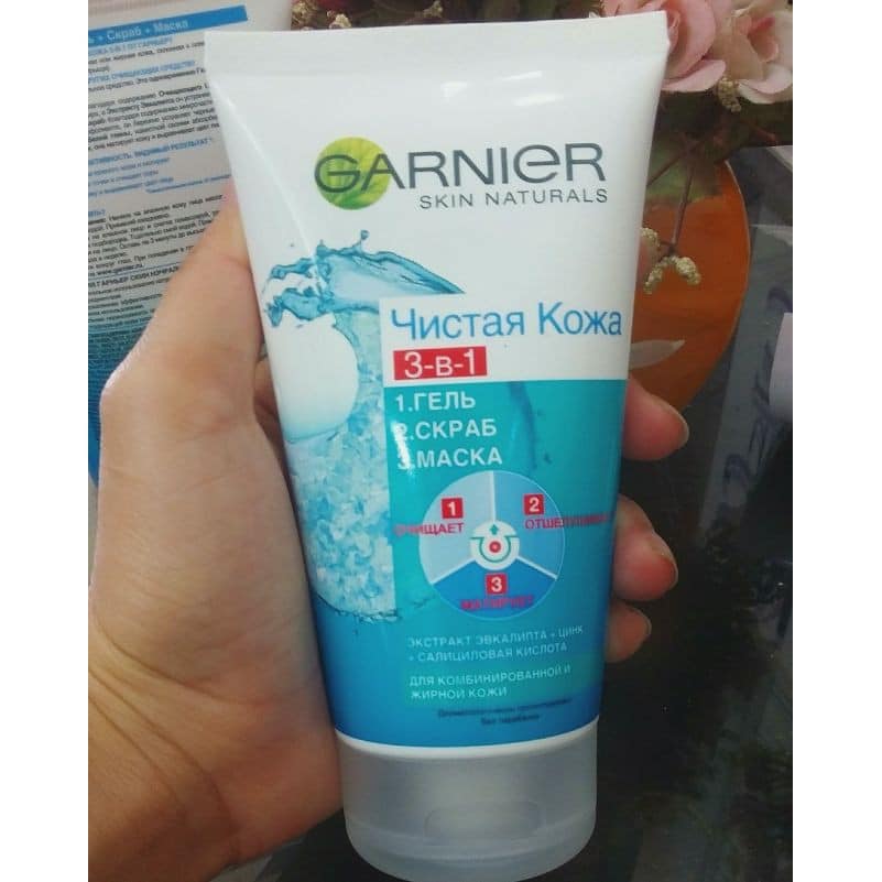 Sữa rửa mặt Garnier Nga