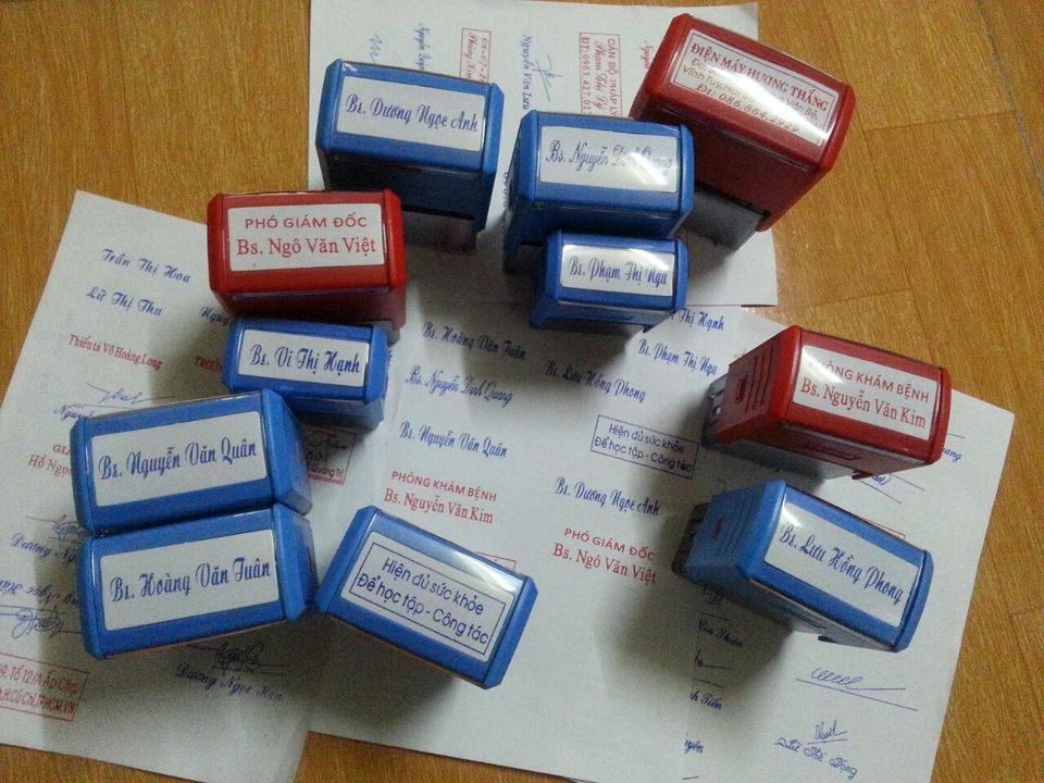 Mộc dấu khắc chức danh cá nhân