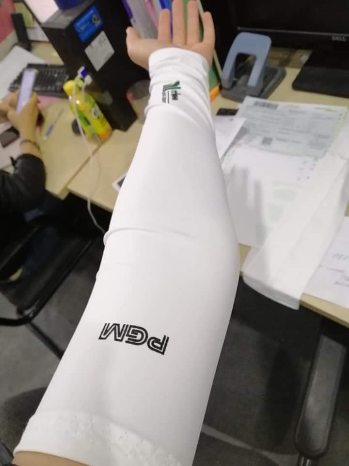 Găng tay Golf (golf gloves)