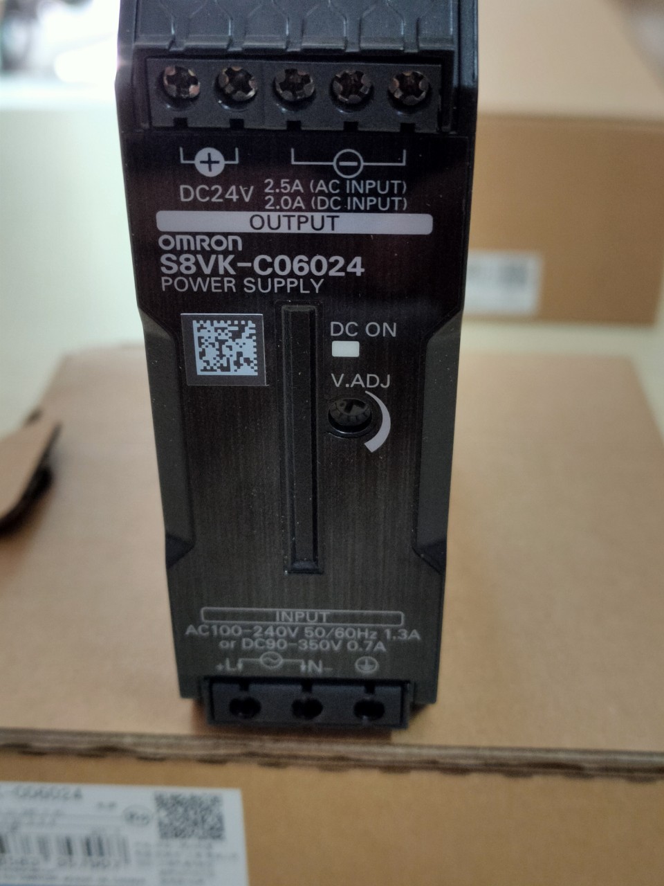BỘ NGUỒN OMRON S8VK-C06024