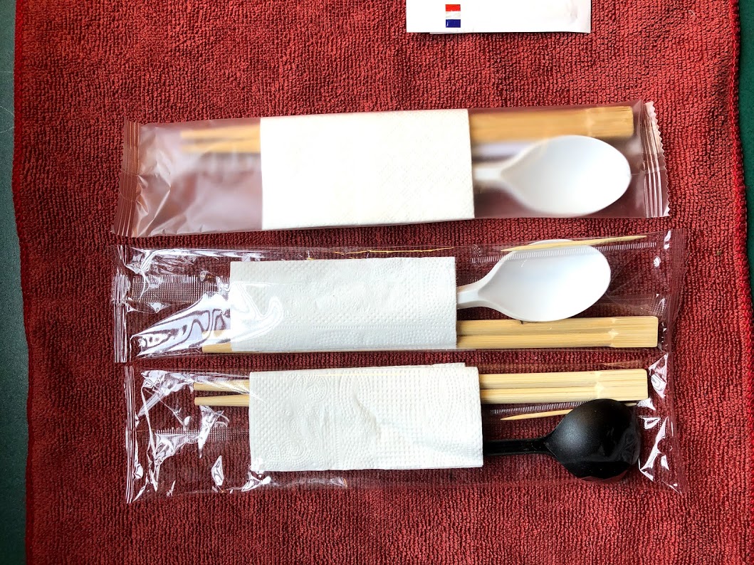 100 Bộ đồ ăn dùng một lần MUỖNG TRẮNG ( Đũa + Thìa + Tăm + Giấy ăn )
