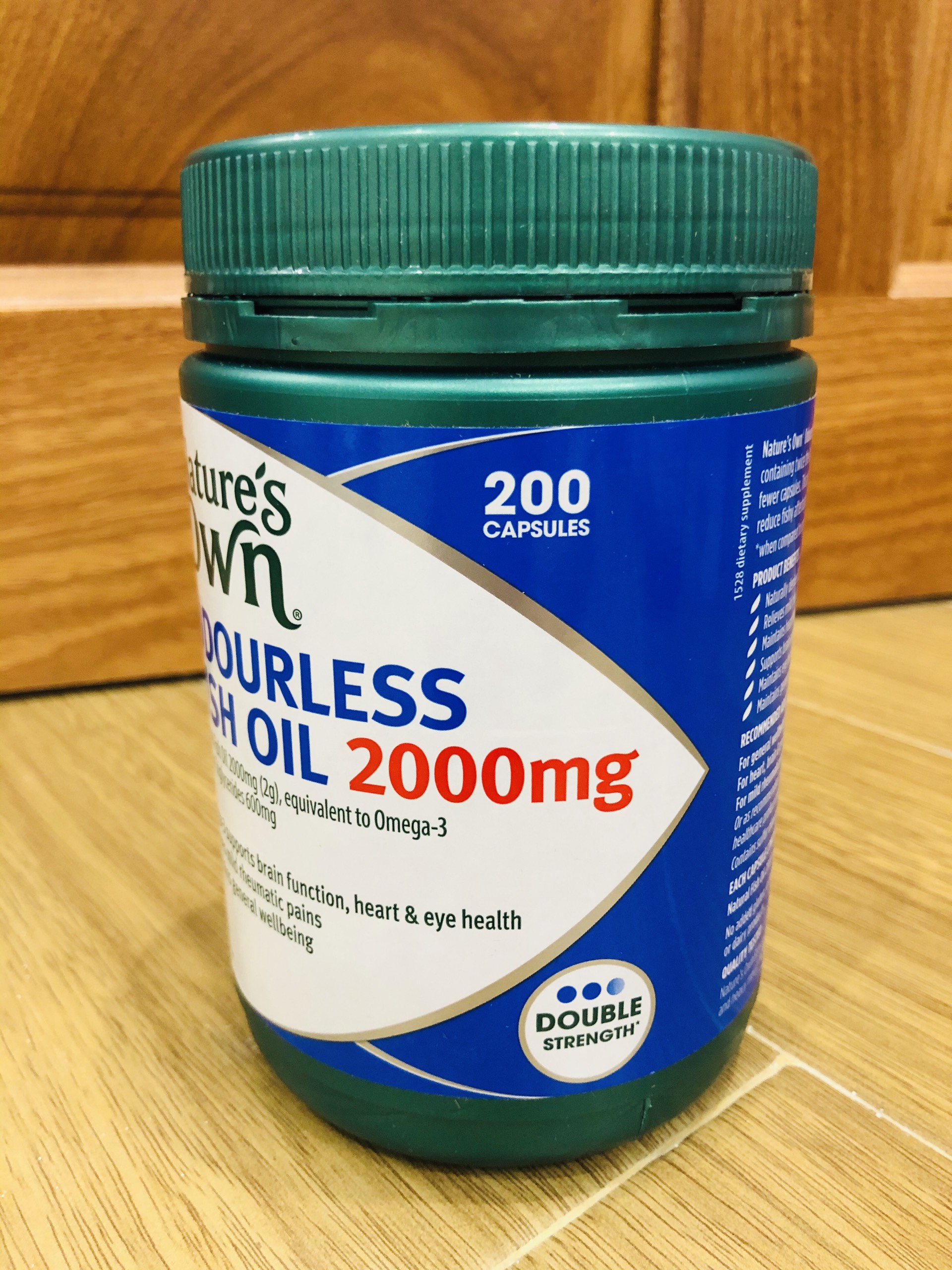 Dầu Cá Nature's Own Odourless Fish Oil 2000 mg - 200 Tablet