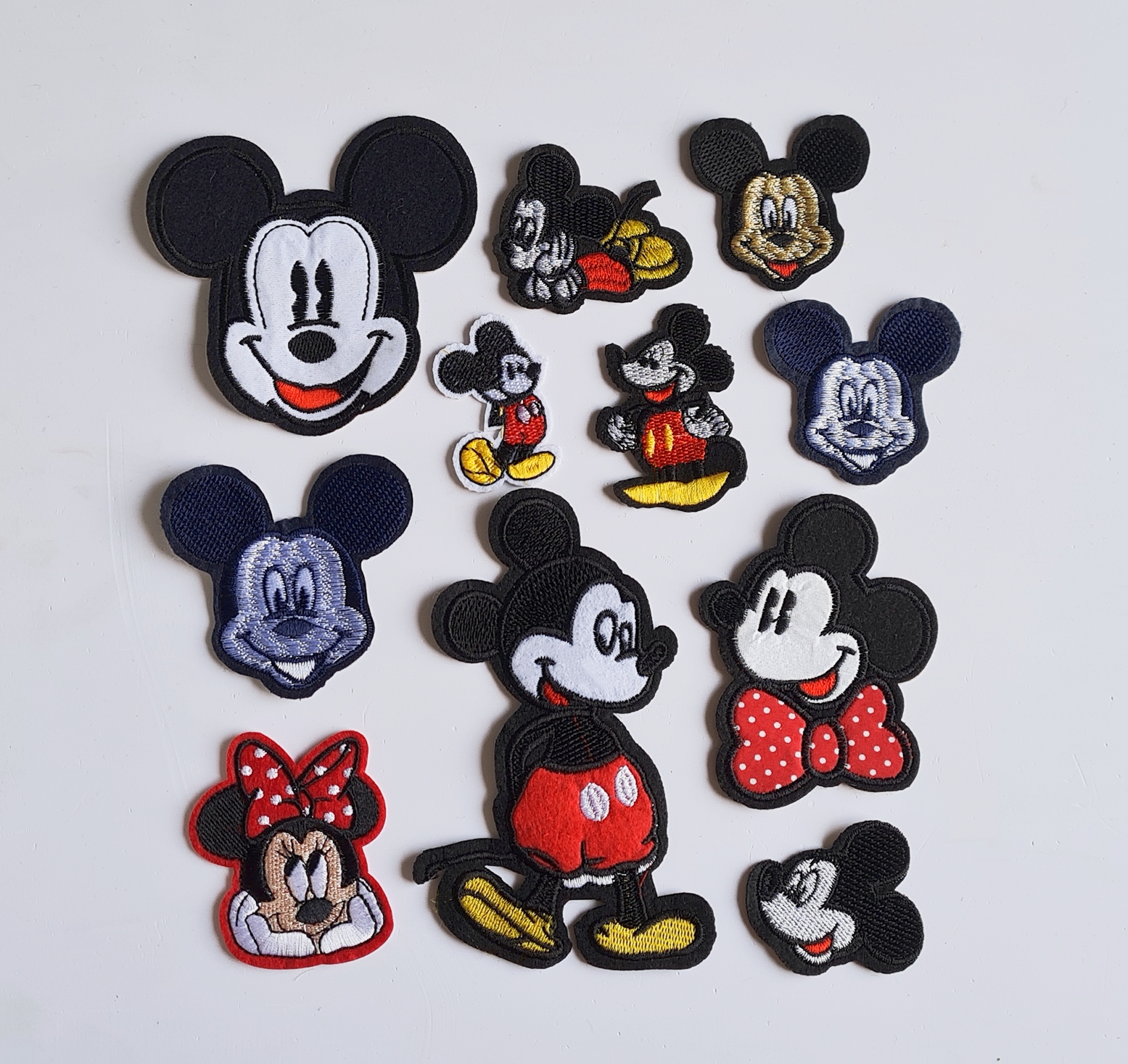4 Miếng Logo Thêu Ủi Hình Đầu Chuột Mickey MS8626281