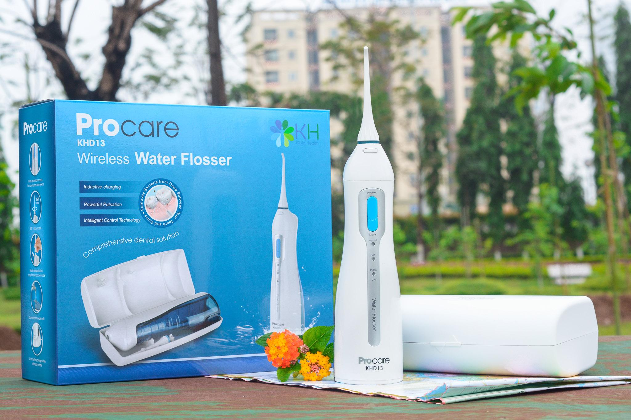 Máy tăm nước du lịch không dây Procare KHD13