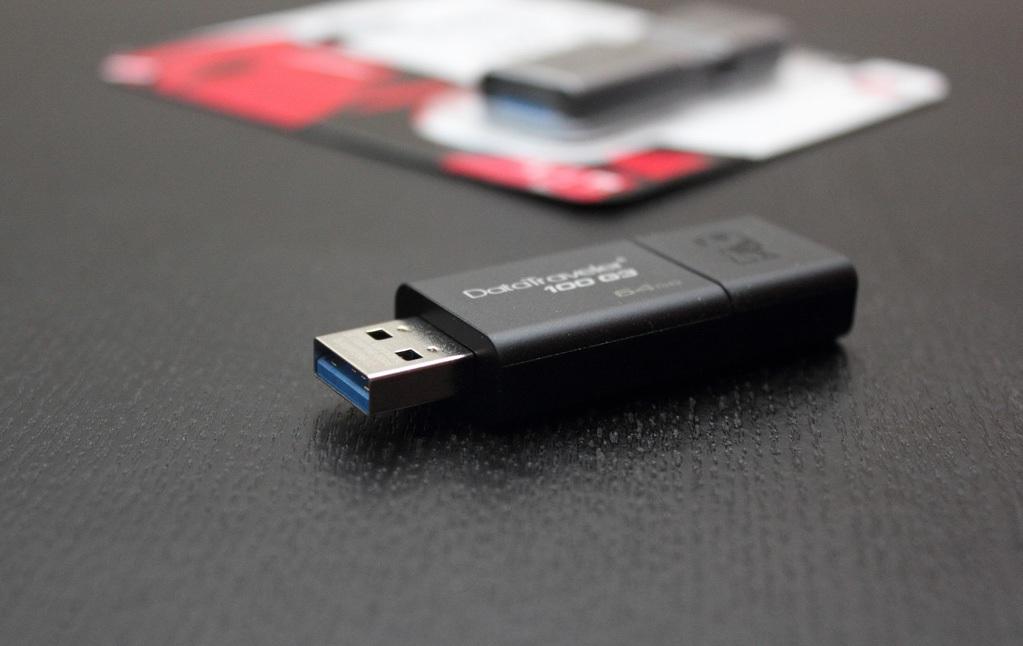 USB Kingston DT100G3 32GB 3.0 - BH 60 Tháng