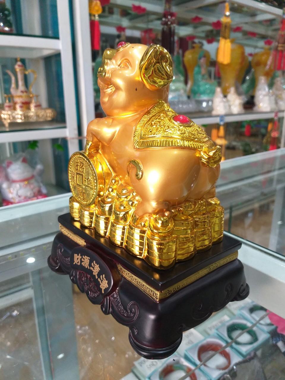 Heo vàng tài lộc