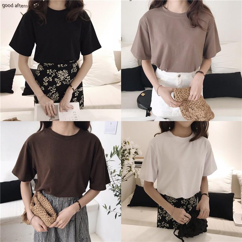 Áo thun nữ cổ tròn