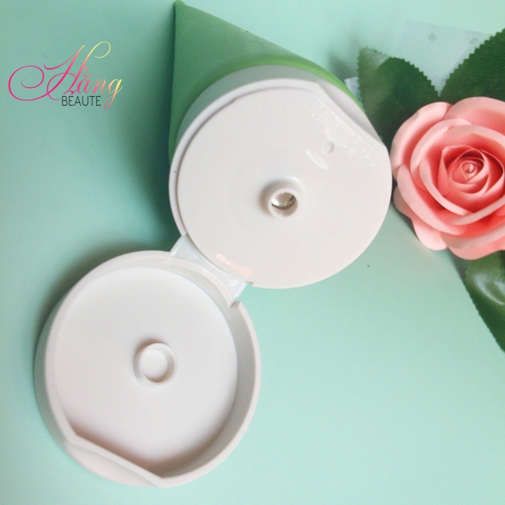 Sữa rửa mặt trà xanh Green Tea Cleansing Foam