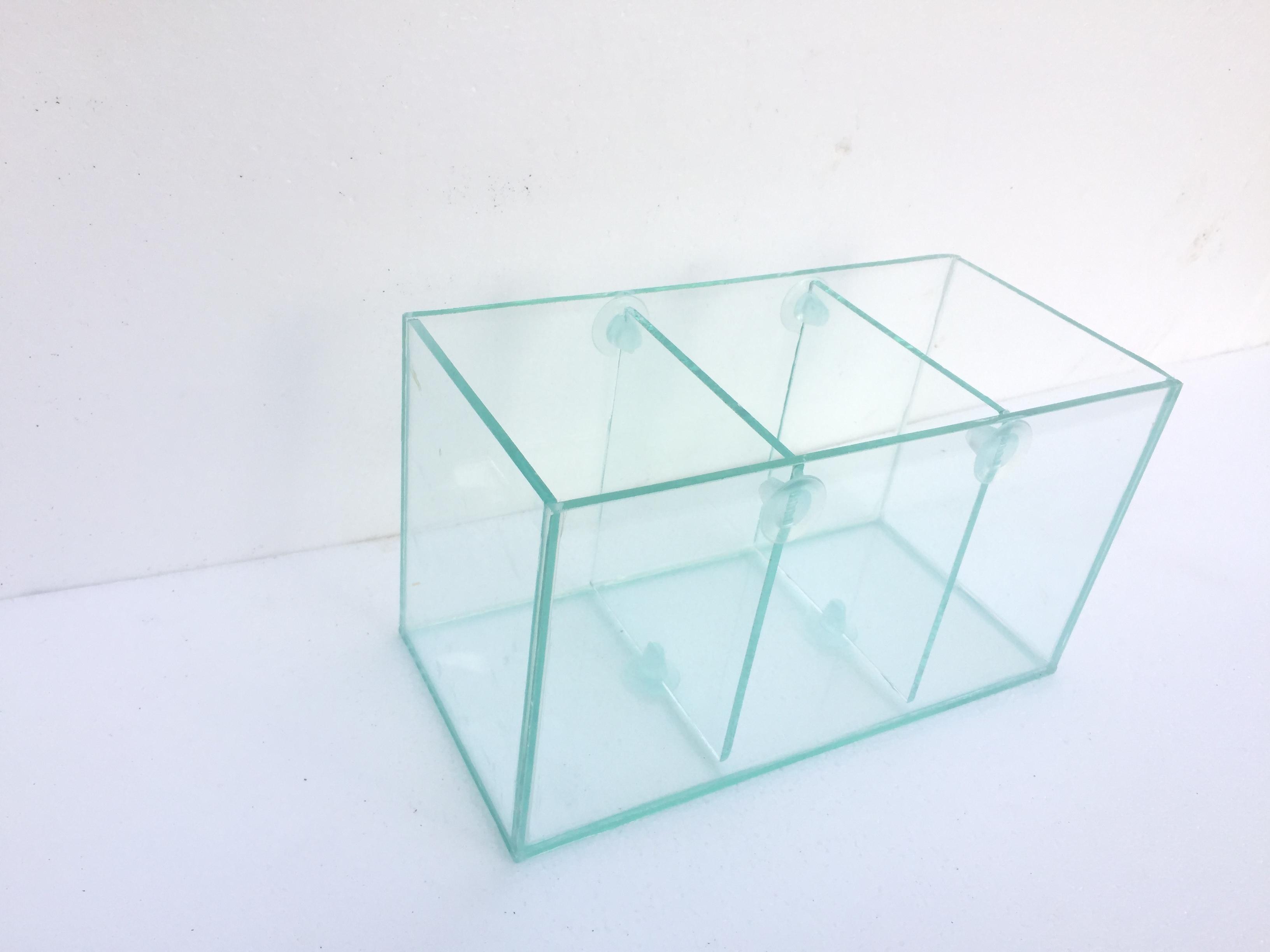 Bể cá 3 ngăn để bàn - bể cá betta cỡ 30*15*16cm