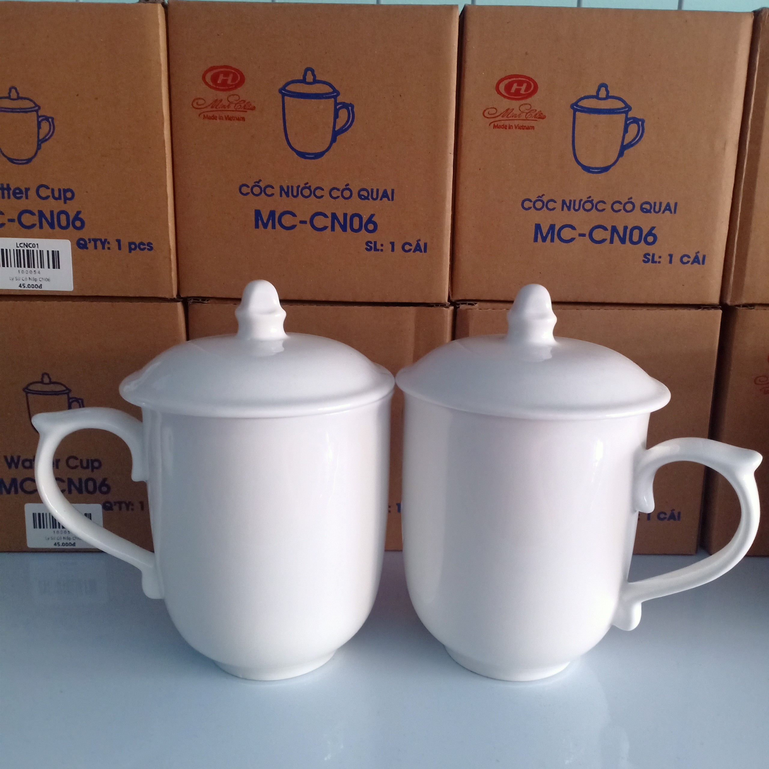 Combo 02 Ly sứ cao cấp Minh Châu có nắp 300ml