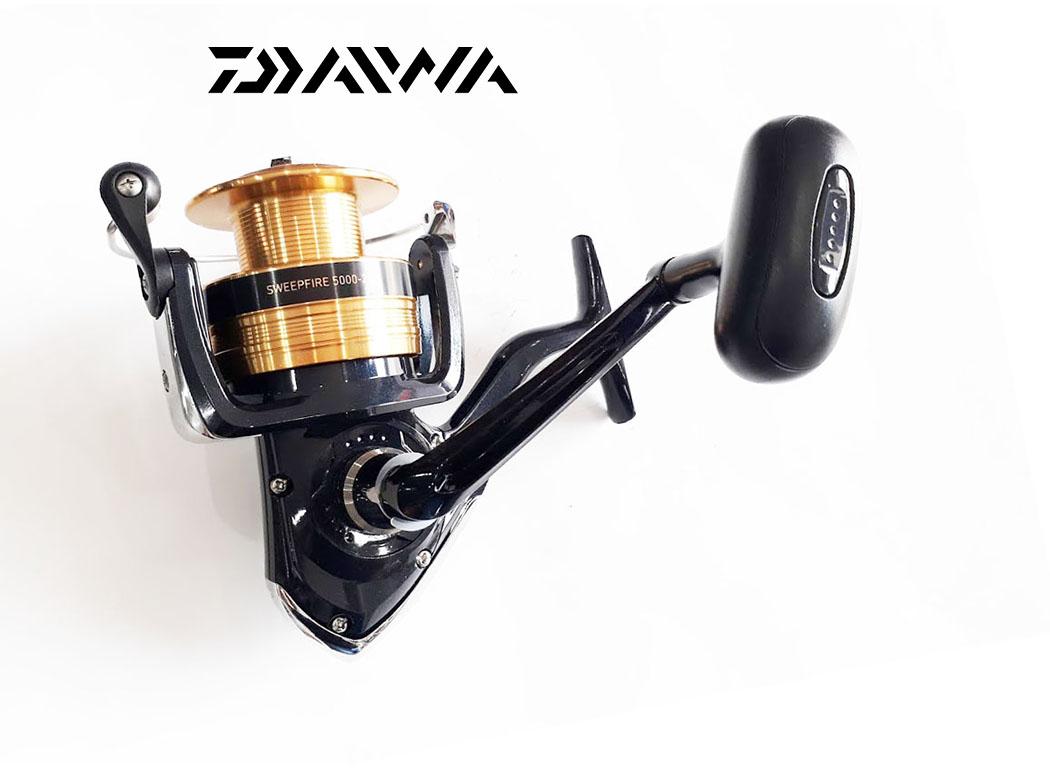 Máy Câu Cá Daiwa new SWEEPFIRE