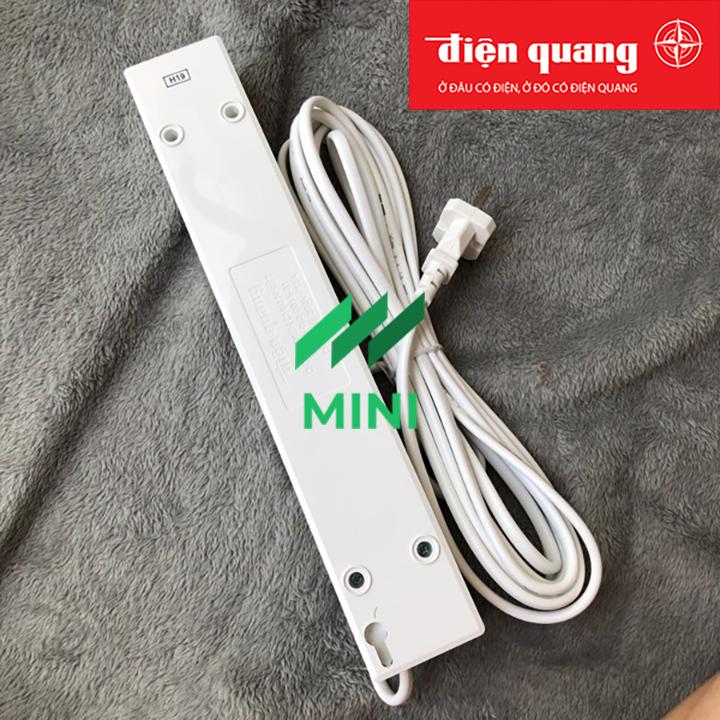 Ổ cắm Điện Quang 001A-01 (6 lỗ 2 chấu)