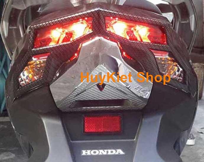 Ốp Đèn Lái Đuôi Sau AirBlade 2016 - 2019 Carbon MS1705