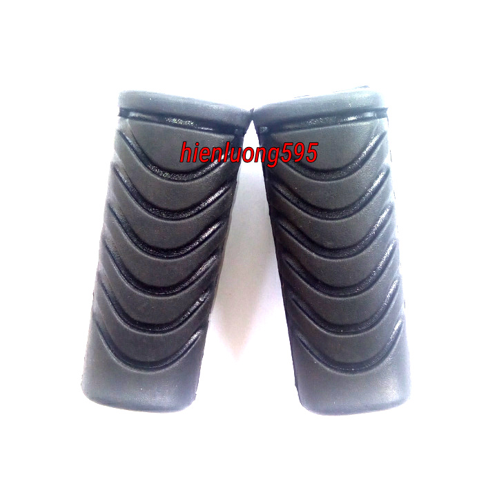 Cao su bọc gác chân trước xe máy
