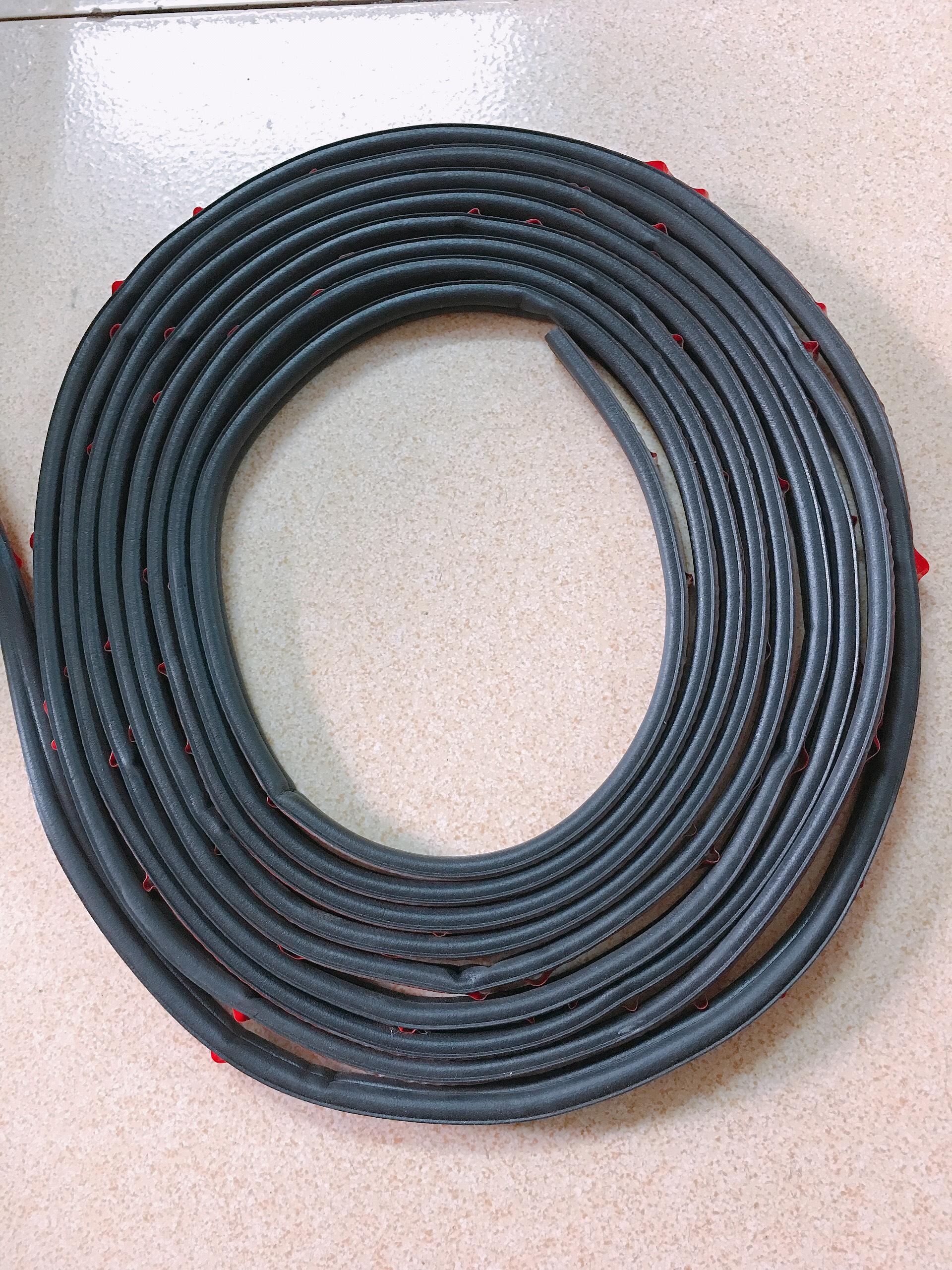 GIOĂNG CHỮ B NẸP CỬA Ô TÔ CHỐNG ỒN CHỐNG BỤI CUỘN 10M.