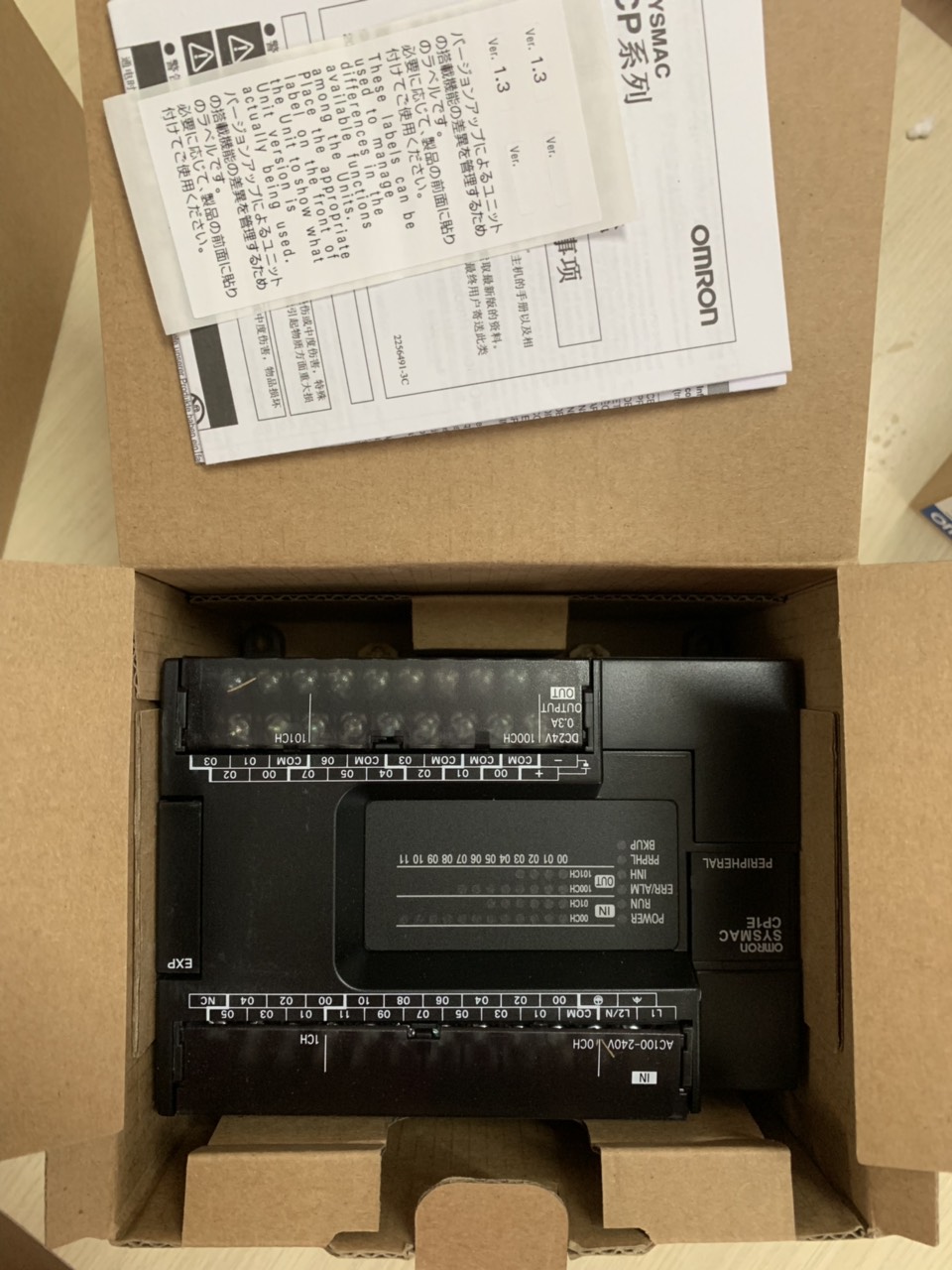 PLC CP1E-E30SDR-A