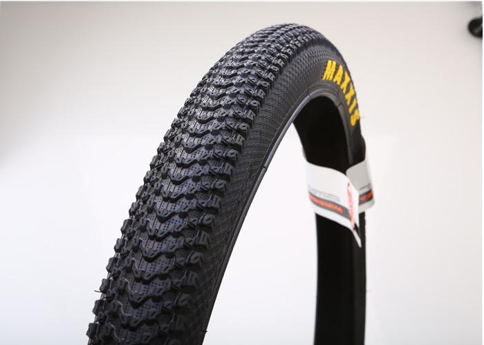 Vỏ xe đạp Maxxis kích thướt 27.5x1.95