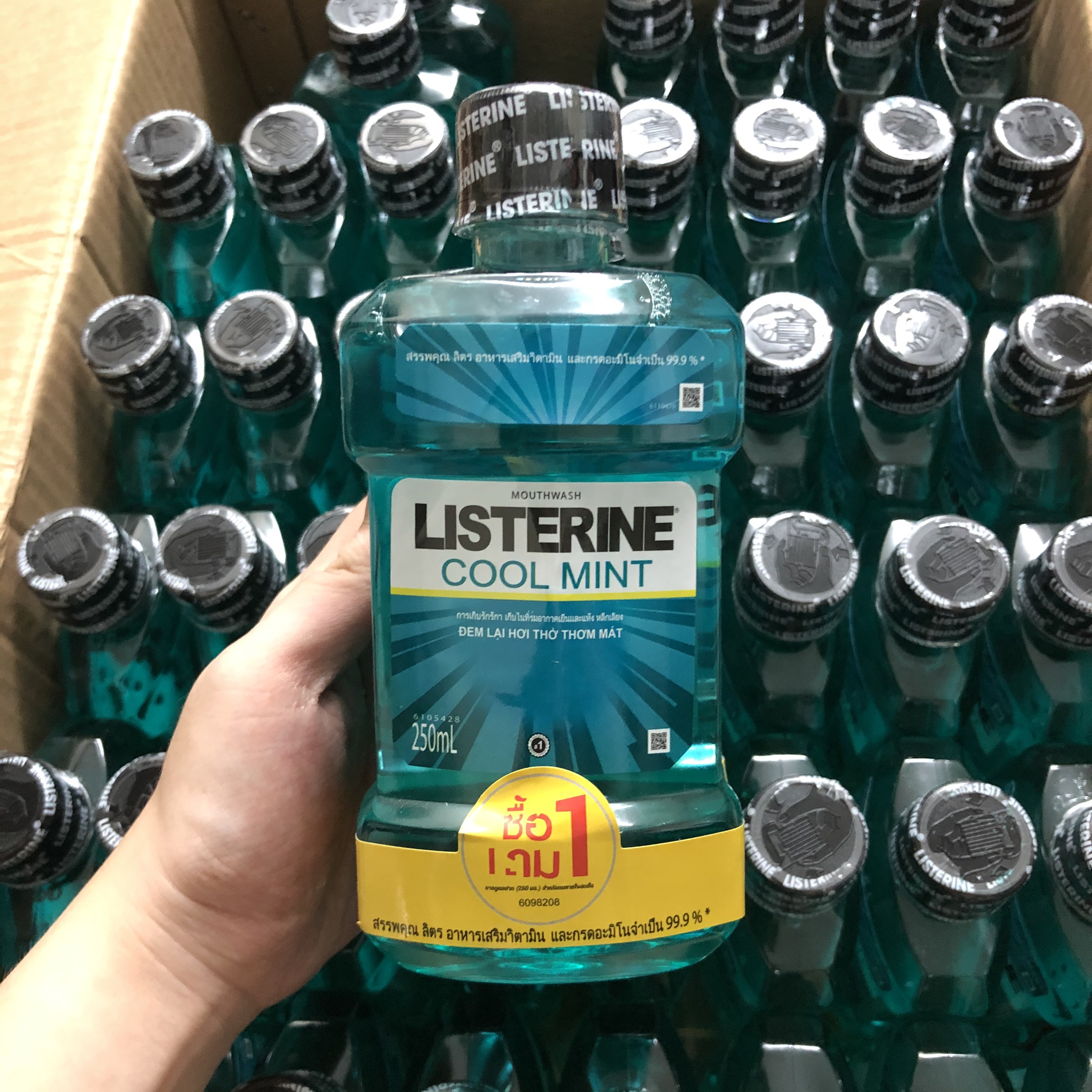 Nước súc miệng Listerine Cool Mint Thái Lan 250ml