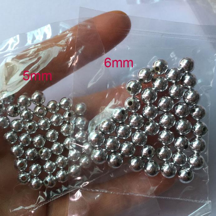 Hạt cườm nhựa phủ màu vàng/ bạc size 4-8mm