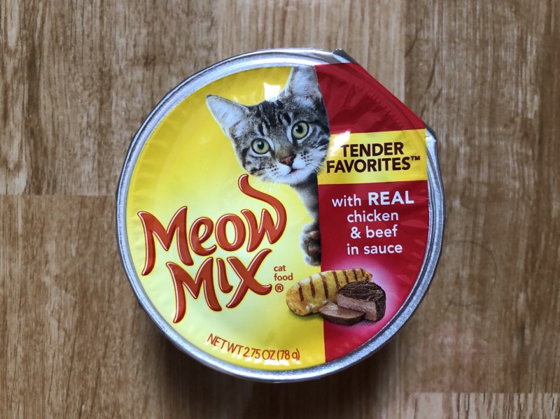 Meow mix Tender Favorites® With Real Chicken & Beef in Sauce