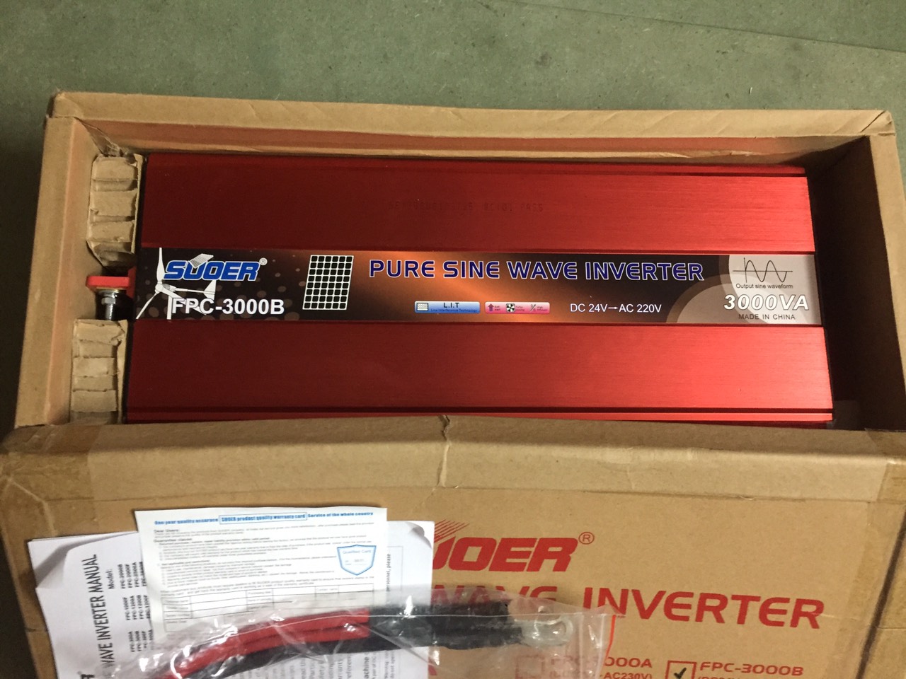 Bộ đổi điện inverter sin chuẩn 24v lên 220v 3000w suoer fpc-3000b