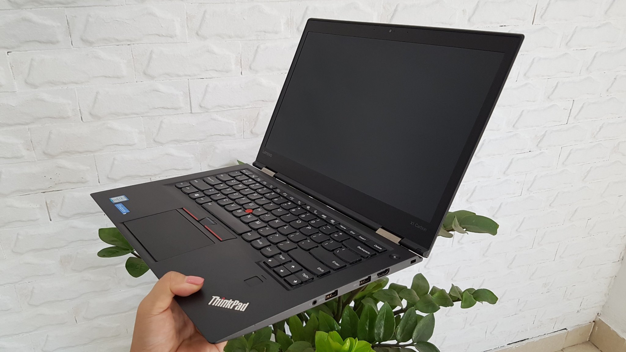 Lenovo Thinkpad X1 Carbon Gen 4
