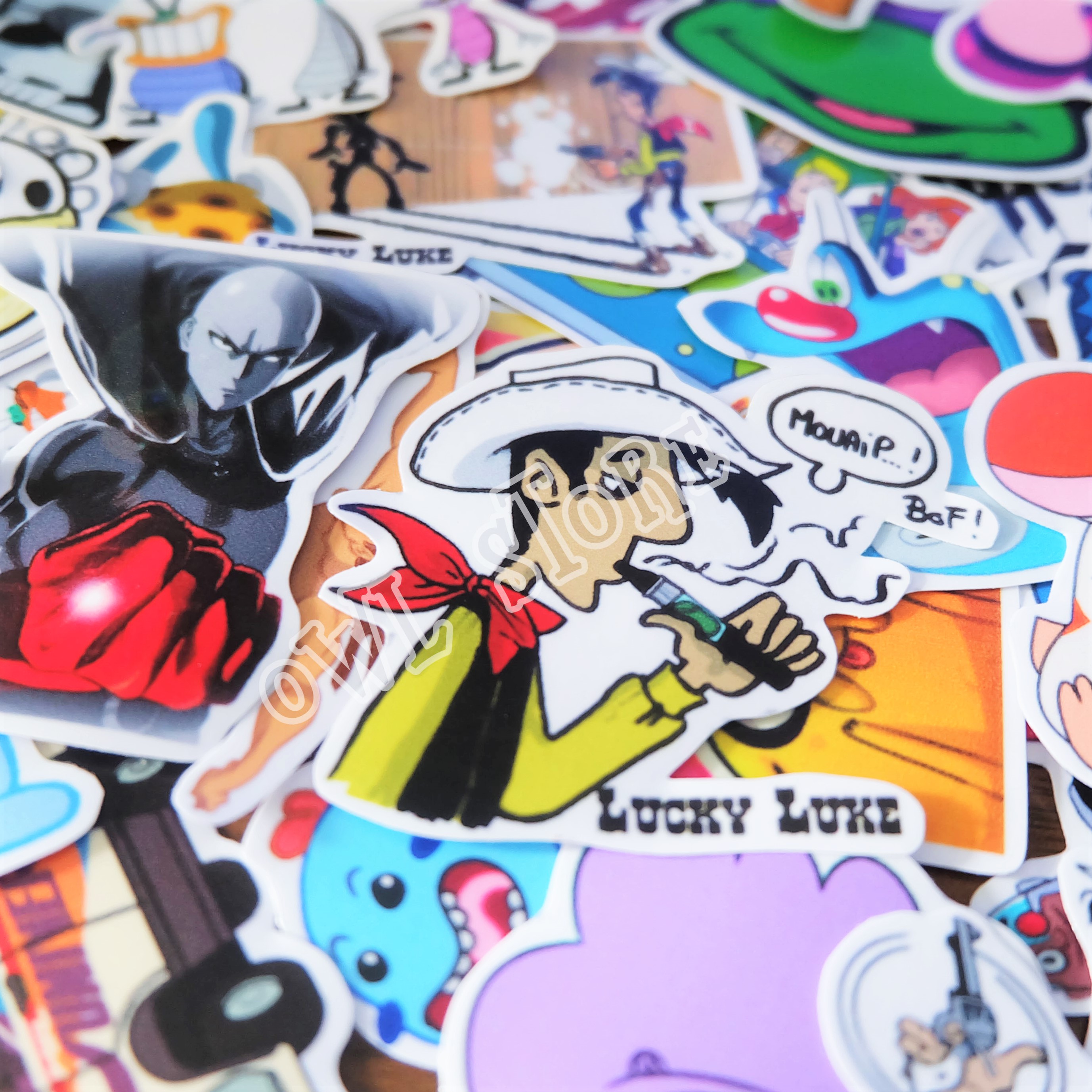 [HCM]Bộ hình dán phim hoạt hình (cartoon network luckyluke xì trum) chống thấm nước không bay màu