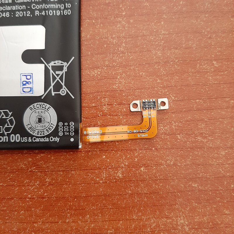 Pin HTC One M10 (B2PS6100)