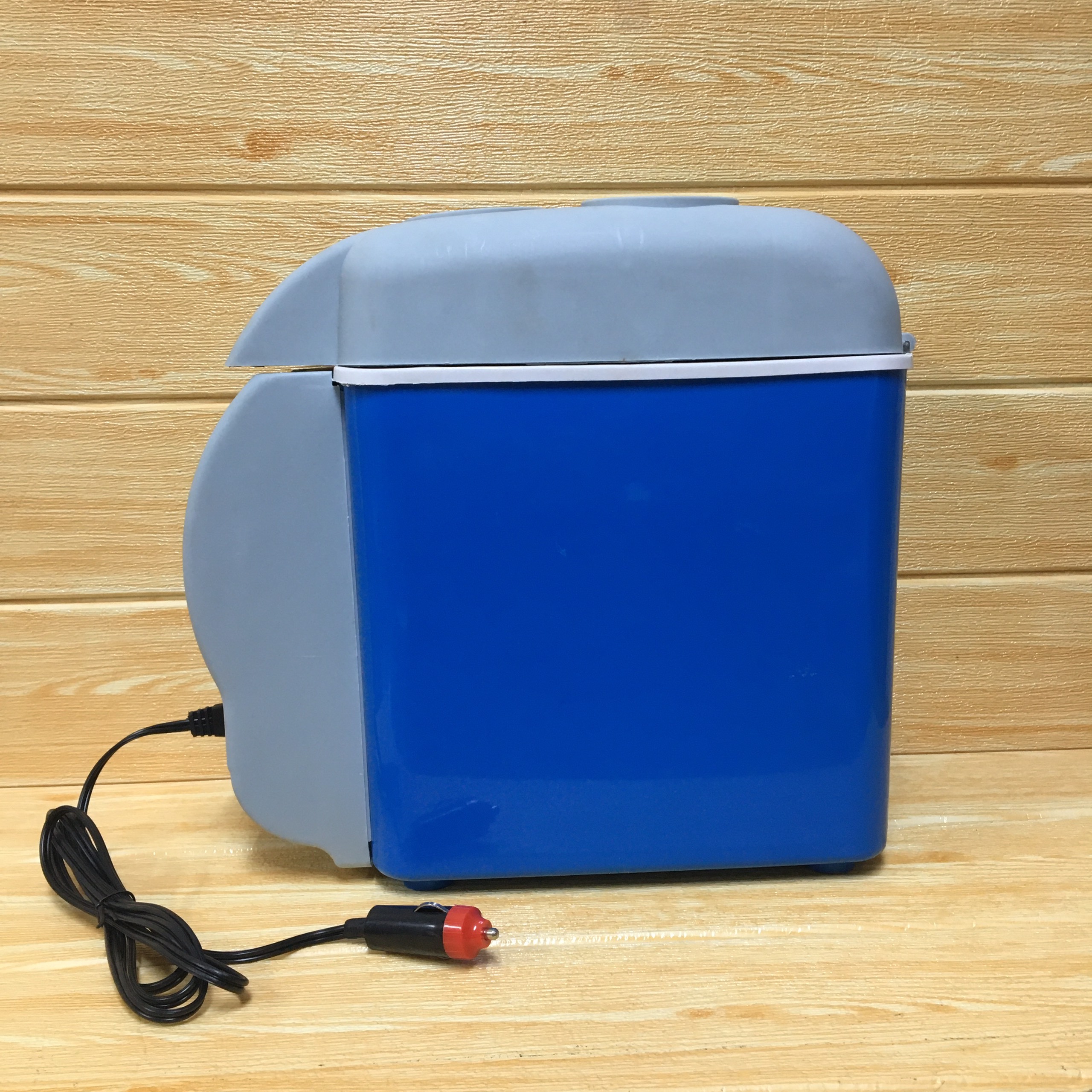 Tủ lạnh mini cho xe ô tô gia đình - 7,5 lít