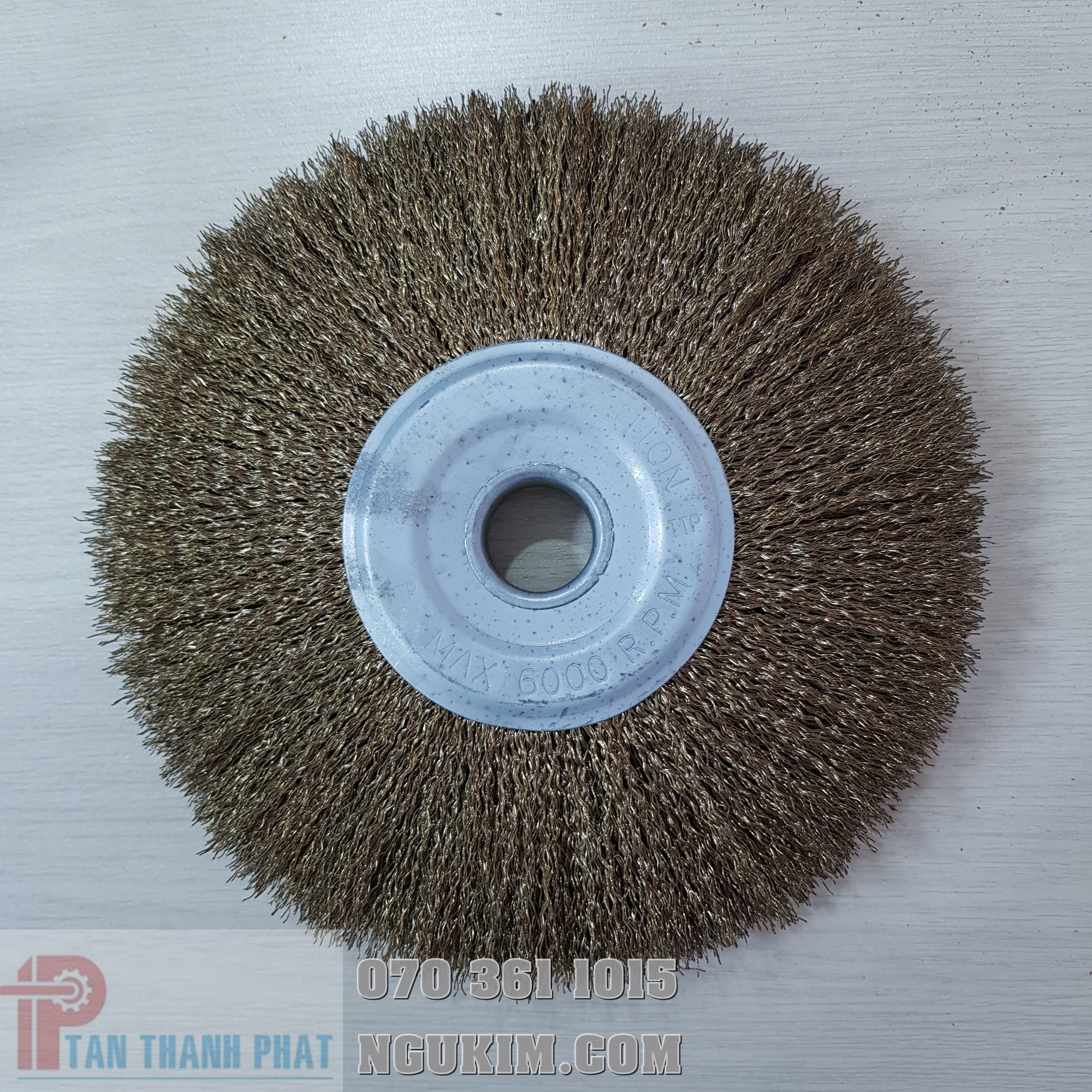 Bánh cước vàng TÂN THÀNH PHÁT phi 200*20*0.3*25.4mm