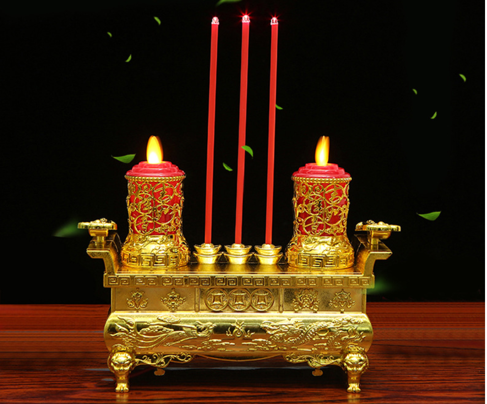 Nến thần tài, nến điện tử để ban thờ