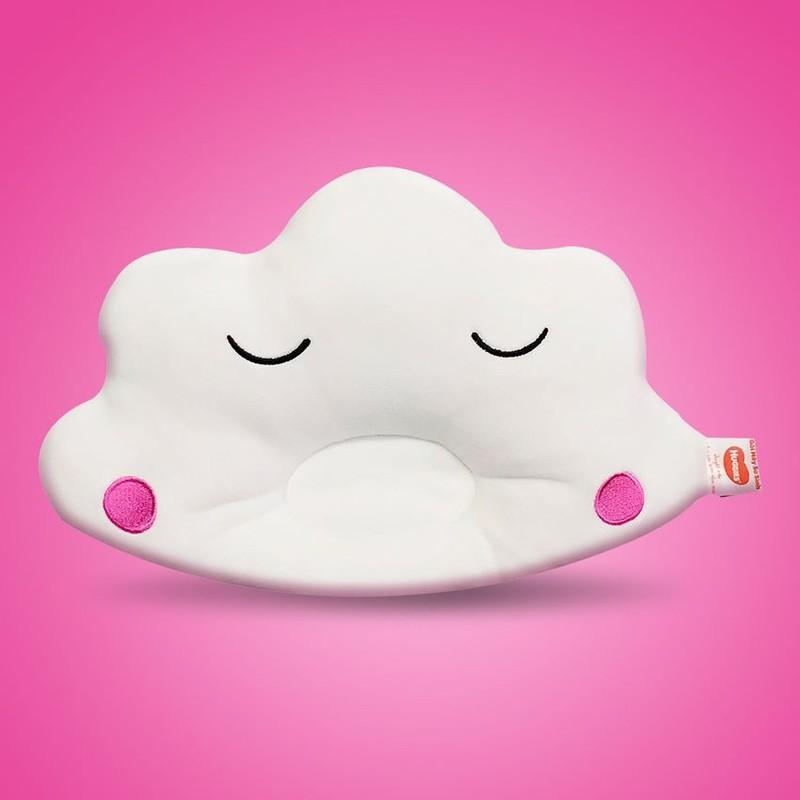 GỐI MÂY HUGGIES SƠ SINH CHO BÉ