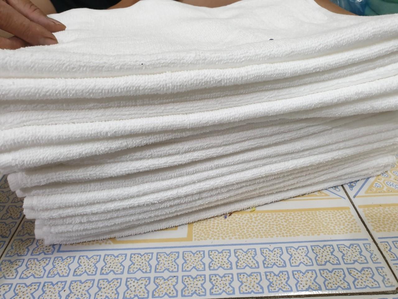 Khăn lau đầu trắng khách sạn 34x85 cm