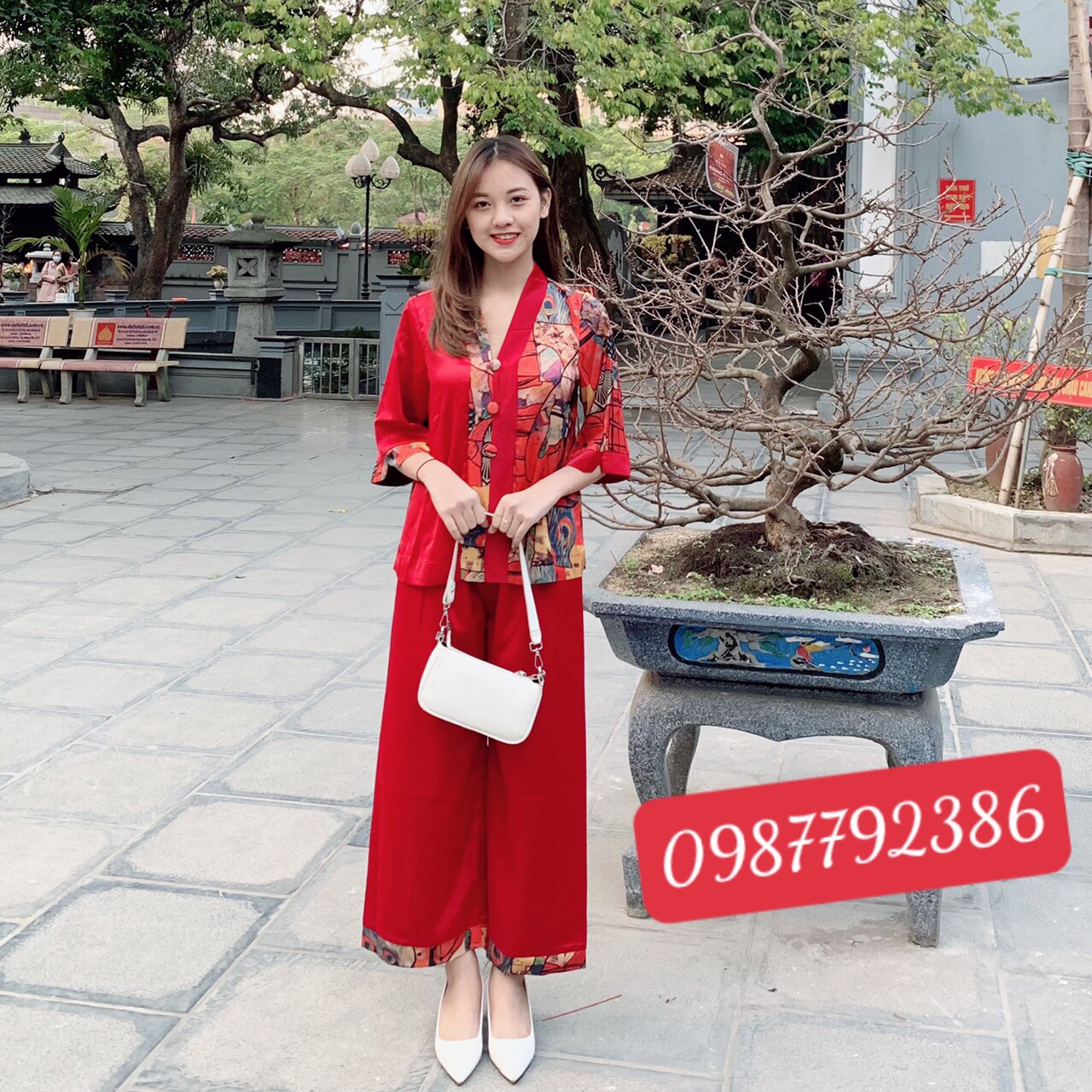 Set bộ phật tử thiết kế đi chùa chất lụa vân gỗ